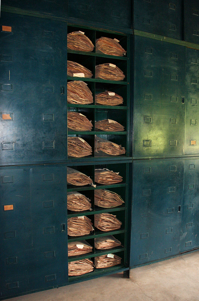 Specimen cupboards